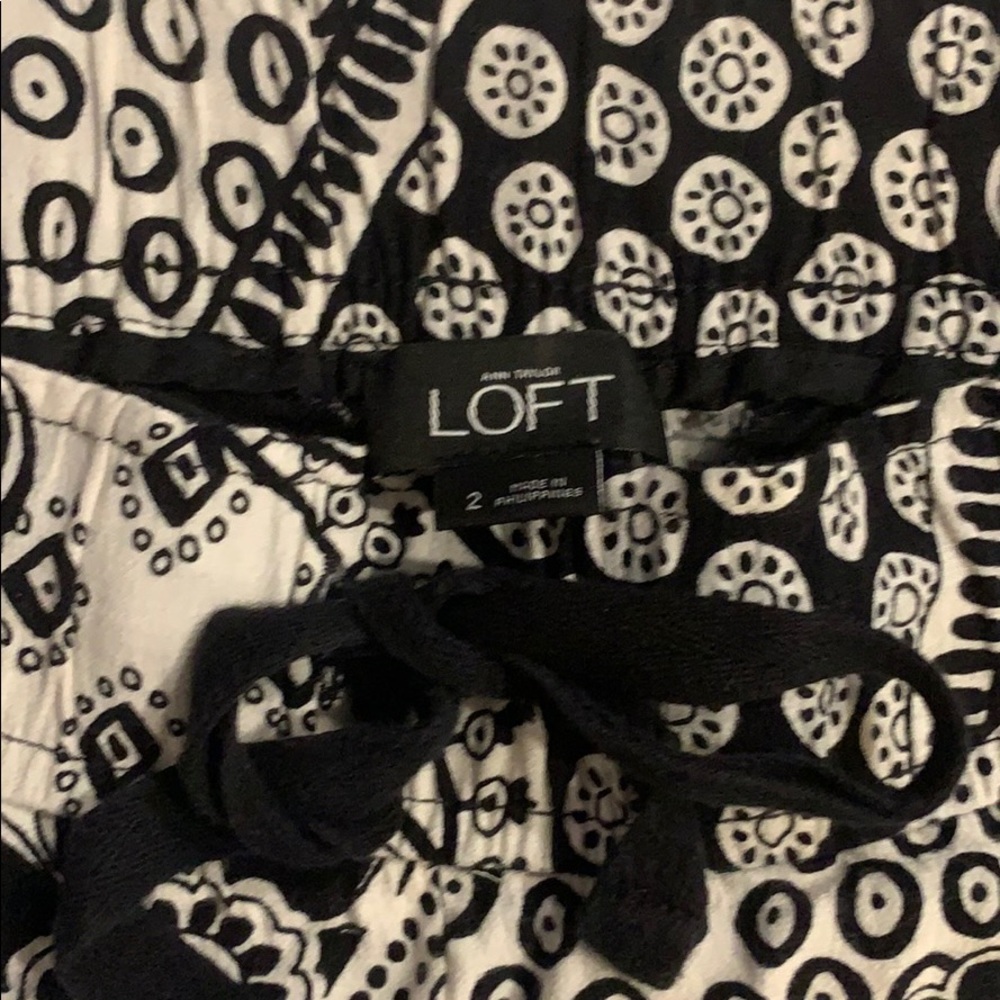 The Loft Gypsy Rose Fluid Drawstring Pants size 2 - Picture 2 of 2